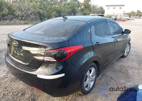 2013 Hyundai Elantra Gls z USA, uszkodzony, nr VIN 5NPDH4AE4DH227745